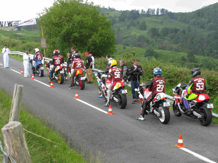 Punk's Peak - waiting for the start Punk's Peak - waiting for the start