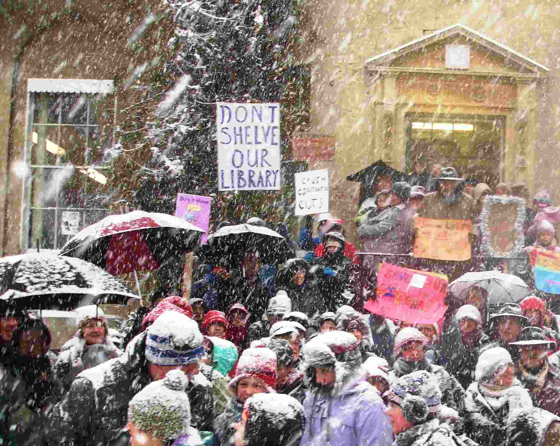 Headington library protest in the snow